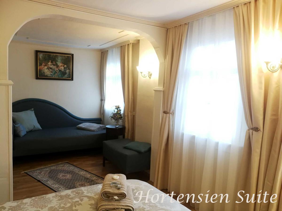 Hotel Adler Sankt Georgen im Schwarzwald Esterno foto