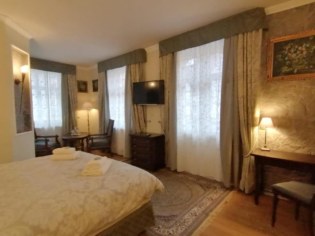 Hotel Adler Sankt Georgen im Schwarzwald Esterno foto